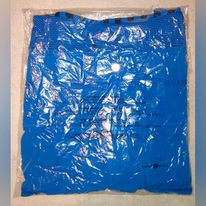 New In Bag Lululemon Athletica Women's sz 10R Skirt w/Tote Bag.